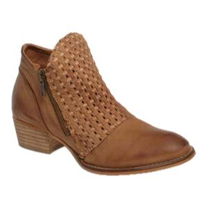 Splendid Brown Ankle Booties